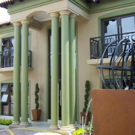 Royal Hotel Polokwane Exterior foto